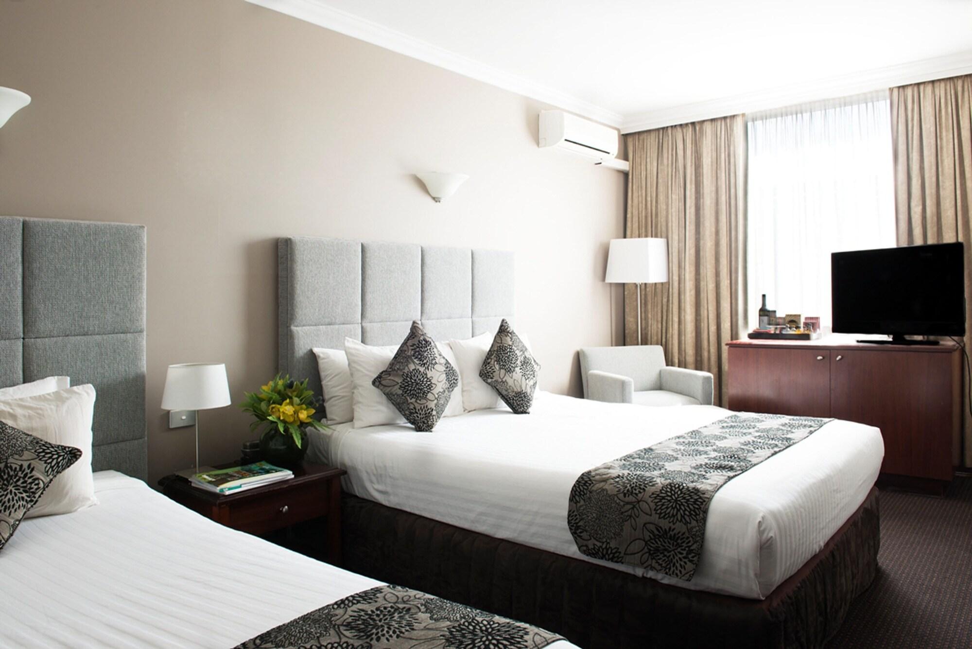 Crowne Plaza Melbourne Carlton By Ihg Hotel ภายนอก รูปภาพ